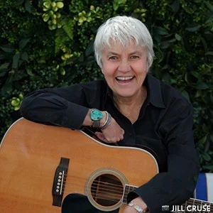 Cris Williamson and her acoustic guitar