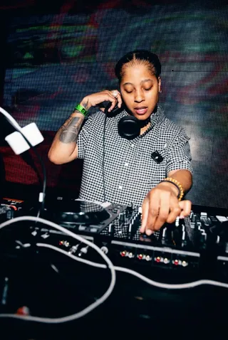 DJ Shellheart
