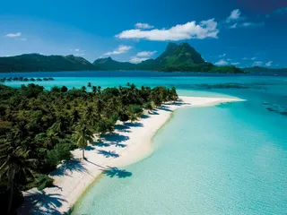 2026 Tahiti Luxury Cruise